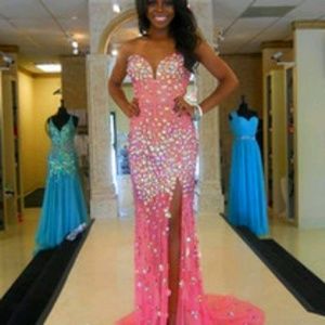 Meet your Posher, Lanaya